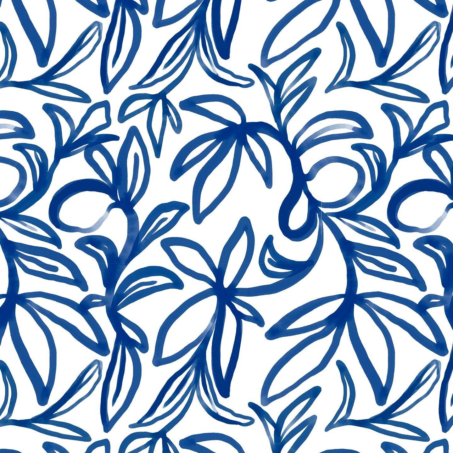 I have always loved the blue and white surface designs. Something about it is so refreshing to me. So here is a blue floral pattern I recently did ✨ 

Had to do some mock ups too ☺️ I like to do that for almost everything I create because sometimes I